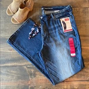 Signature by Levi Strauss Jeans